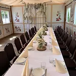 I Restauracja Zodiak Motel Szałsza