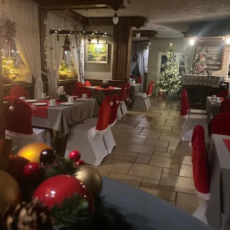 I Restauracja Zodiak Szalsza