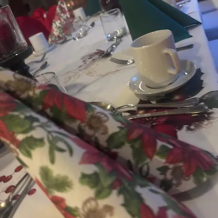 Motel I Restauracja Zodiak Szalsza