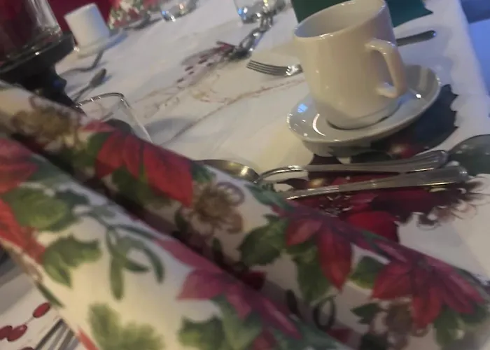 汽车旅馆 I Restauracja Zodiak Szalsza